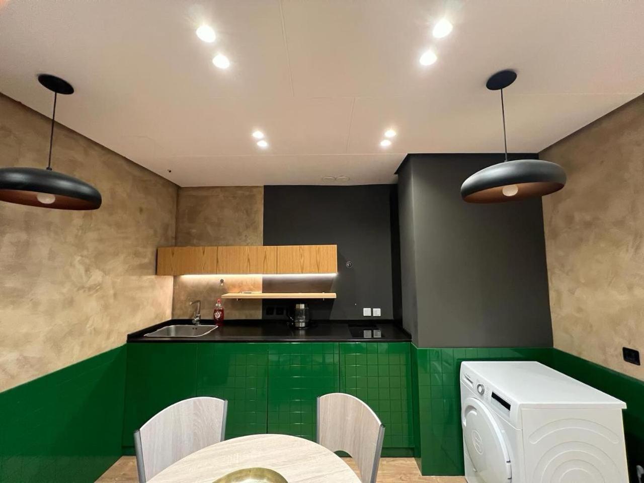 Remarkable Apartment Tirana Kültér fotó